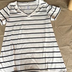 Christy t top lularoe never worn no tags